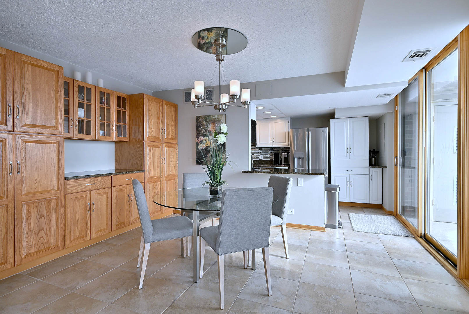 2 South Atrium Way, Unit 606 Elmhurst, IL 60126 - Photo 12 of 52