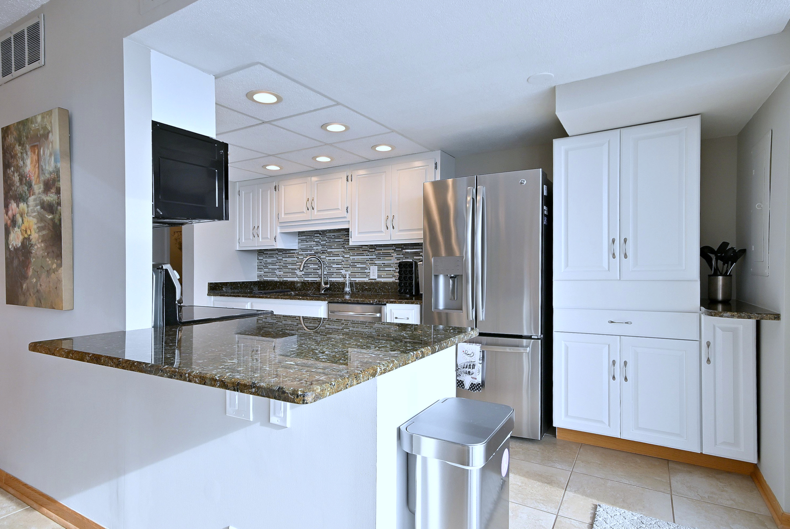 2 South Atrium Way, Unit 606 Elmhurst, IL 60126 - Photo 14 of 52