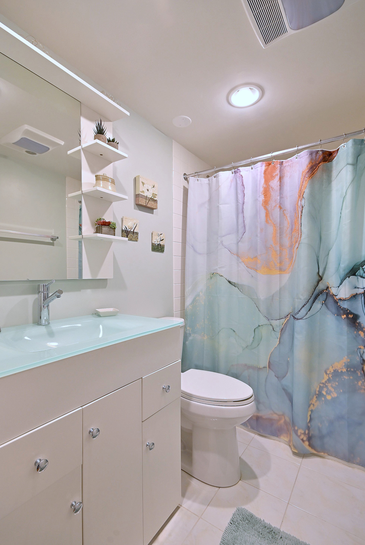2 South Atrium Way, Unit 606 Elmhurst, IL 60126 - Photo 23 of 52