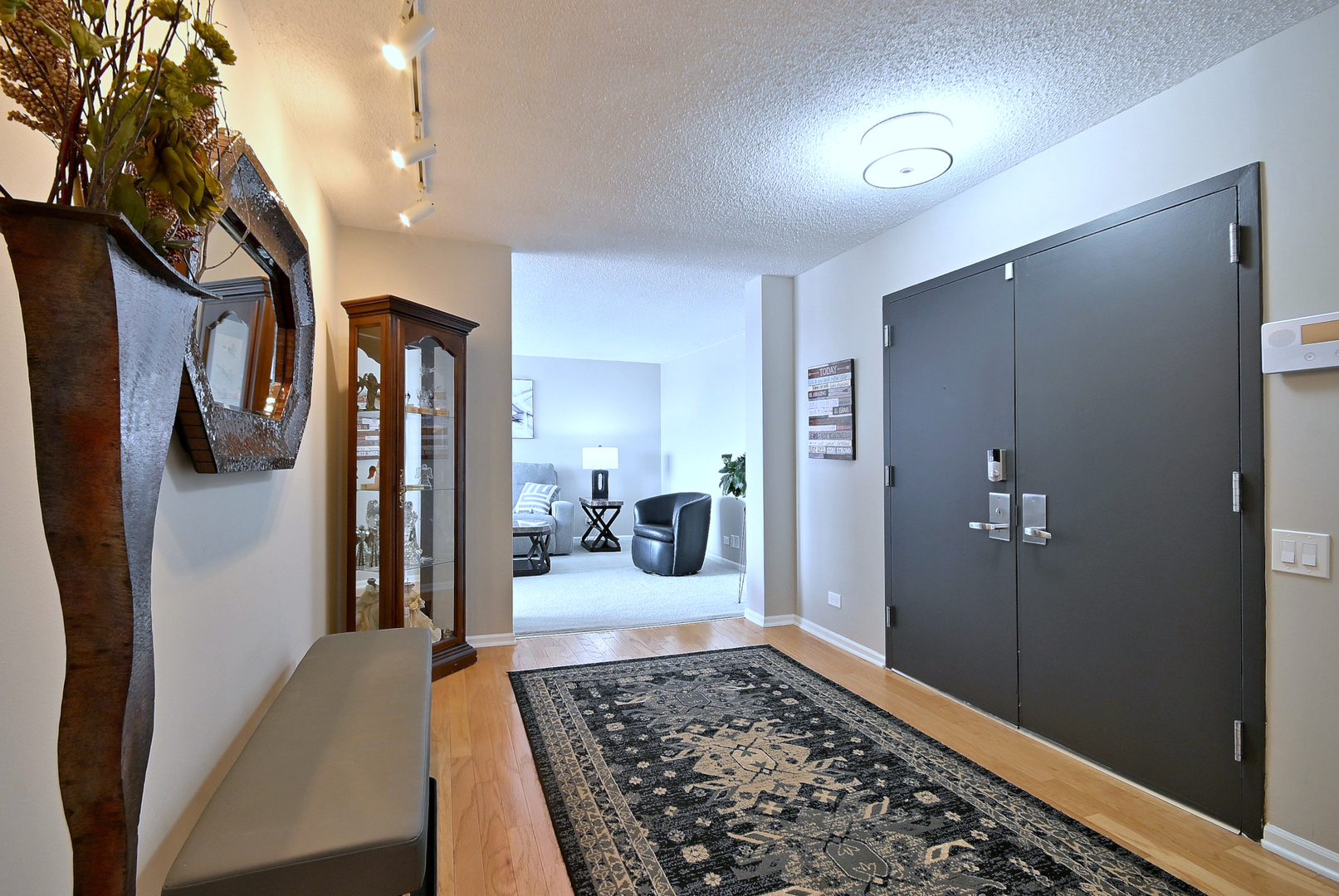 2 South Atrium Way, Unit 606 Elmhurst, IL 60126 - Photo 3 of 52