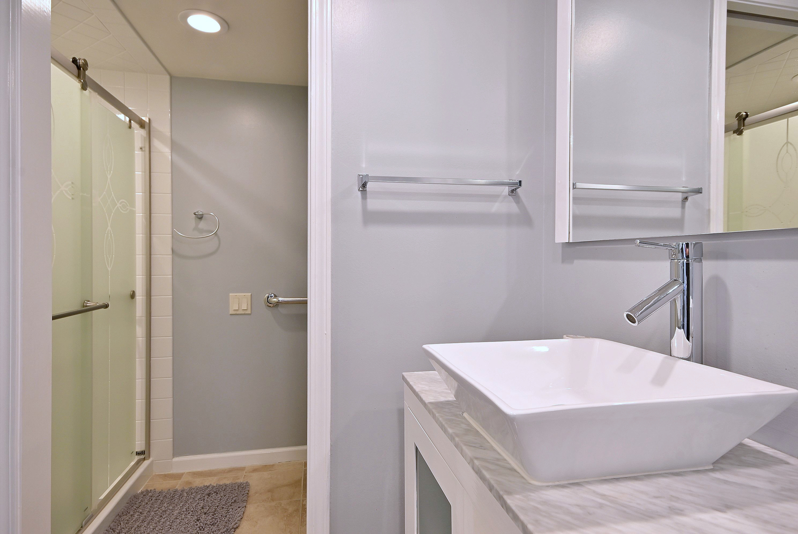 2 South Atrium Way, Unit 606 Elmhurst, IL 60126 - Photo 34 of 52