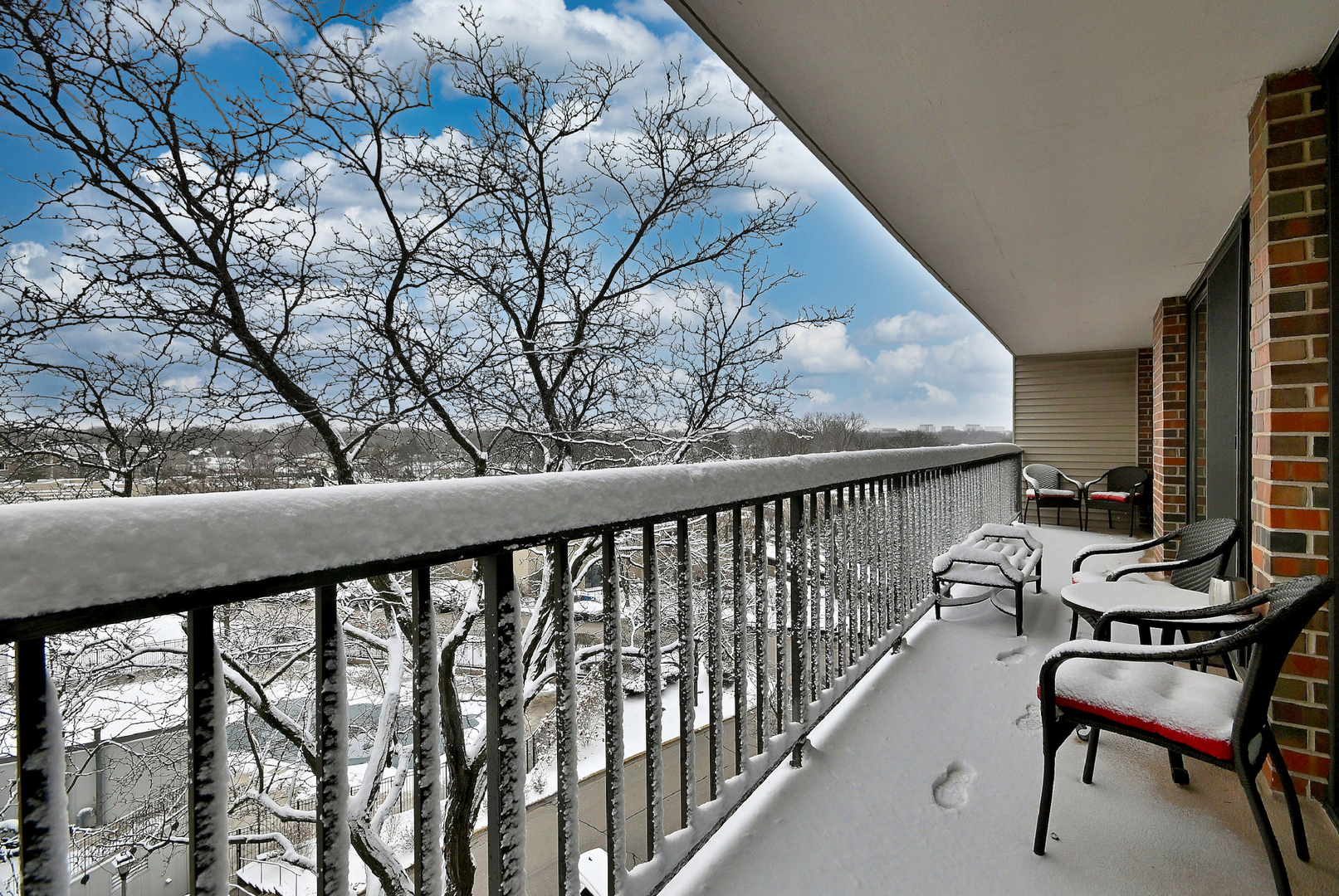 2 South Atrium Way, Unit 606 Elmhurst, IL 60126 - Photo 40 of 52