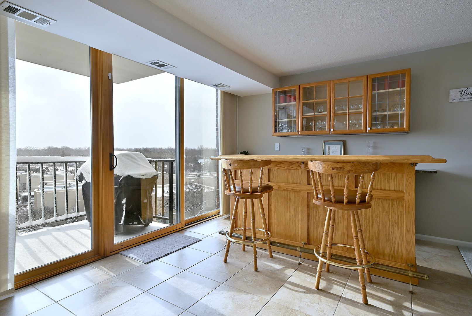 2 South Atrium Way, Unit 606 Elmhurst, IL 60126 - Photo 8 of 52