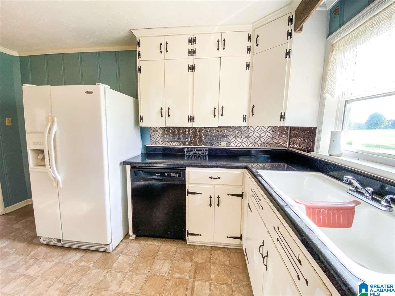 941 Ragan Chapel Road Ohatchee, AL 36271 - Photo 12 of 37
