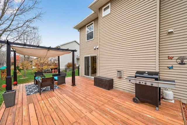 $418,000 | 193 Bobwhite Street, River Falls, WI 54022