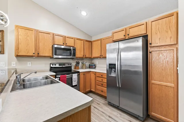 $418,000 | 193 Bobwhite Street, River Falls, WI 54022