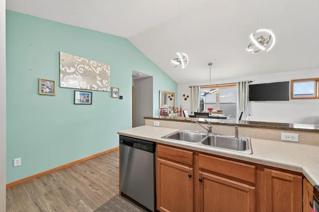 $418,000 | 193 Bobwhite Street, River Falls, WI 54022