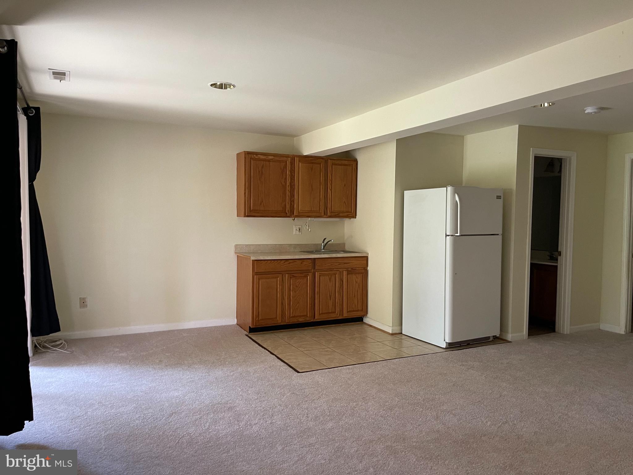 21054 Cornerpost Square Ashburn, VA 20147 - Photo 23 of 27