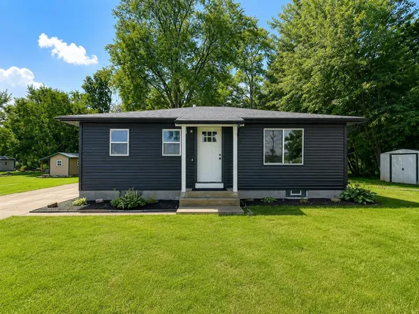 $335,000 | 991 Highway 14, Oregon, WI 53575