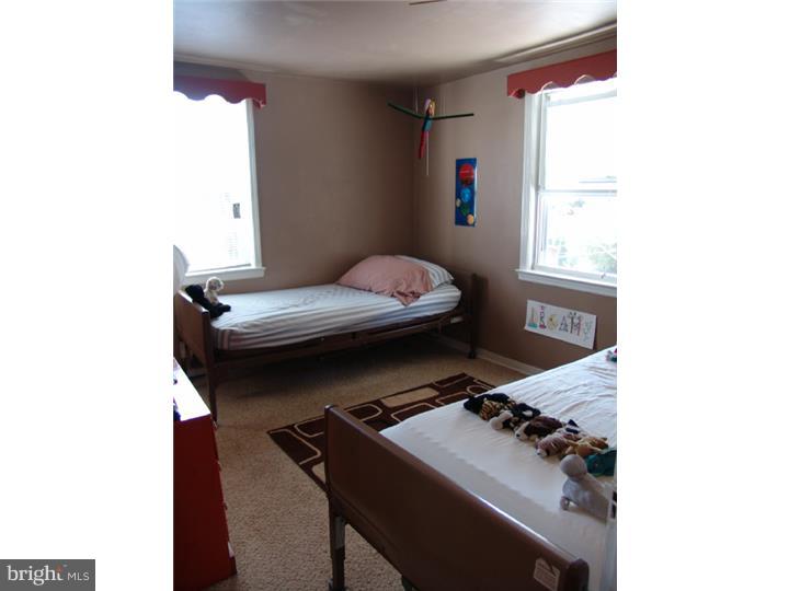 228 East County Line Road Hatboro, PA 19040 - Photo 15 of 25 Bedroom 2