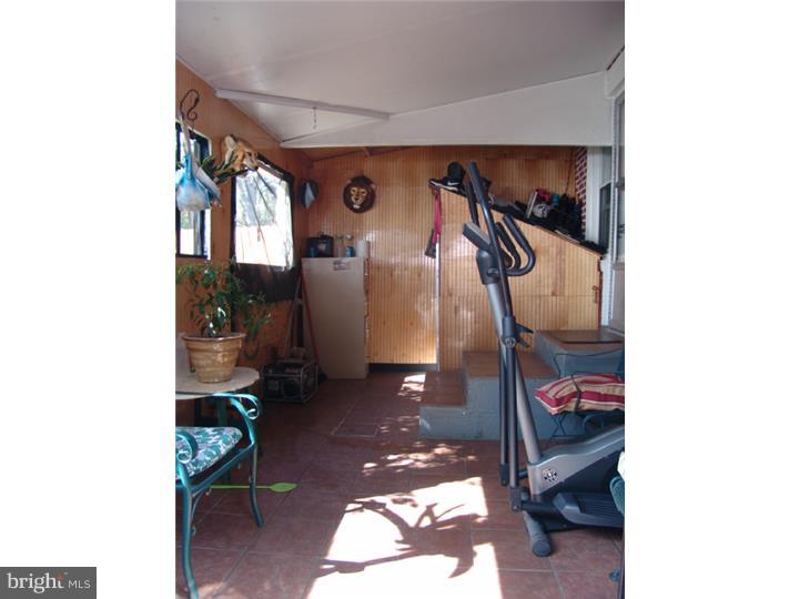 228 East County Line Road Hatboro, PA 19040 - Photo 23 of 25 Porch
