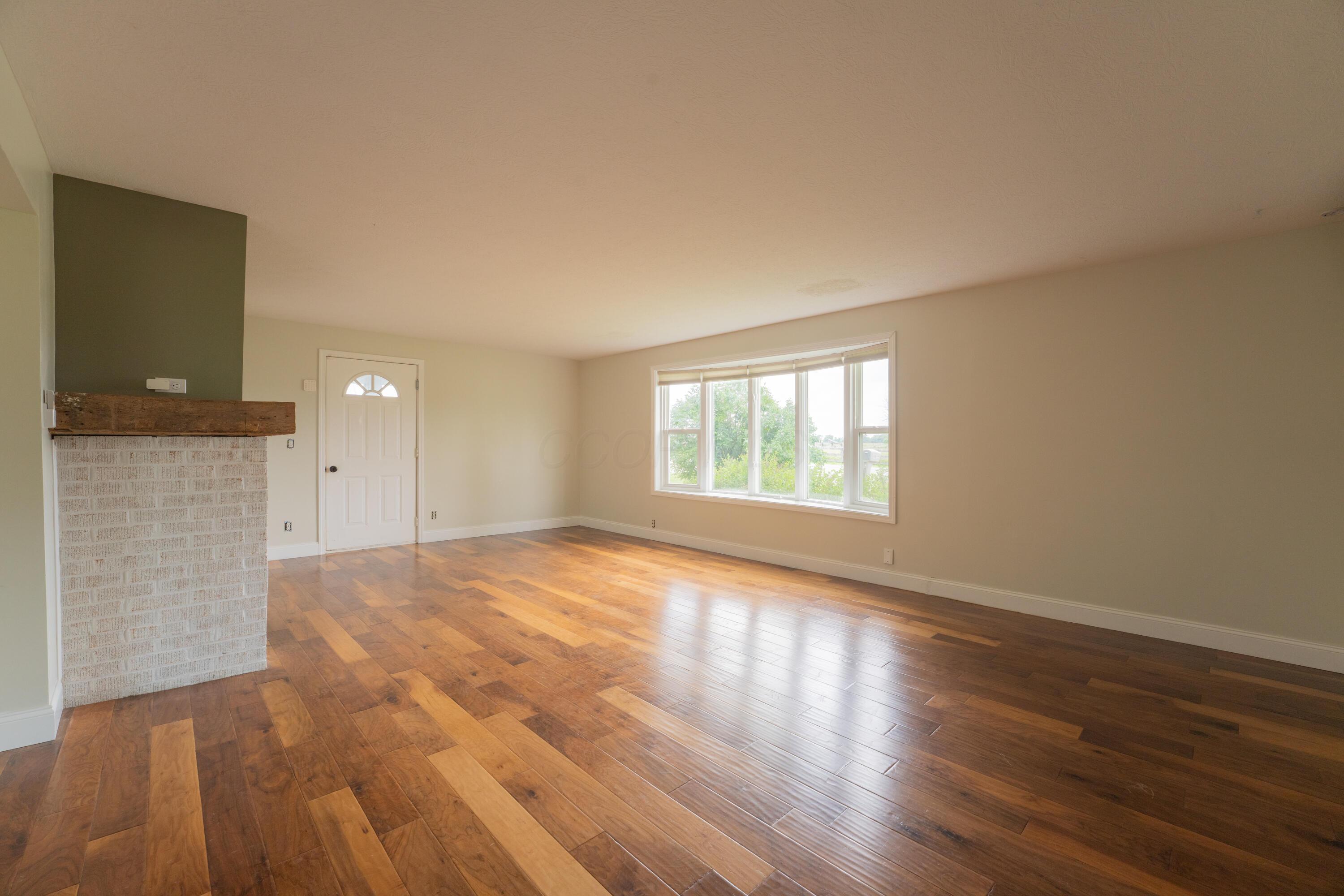 12270 London Road Orient, OH 43146 - Photo 7 of 65 12270London-2114-HDR