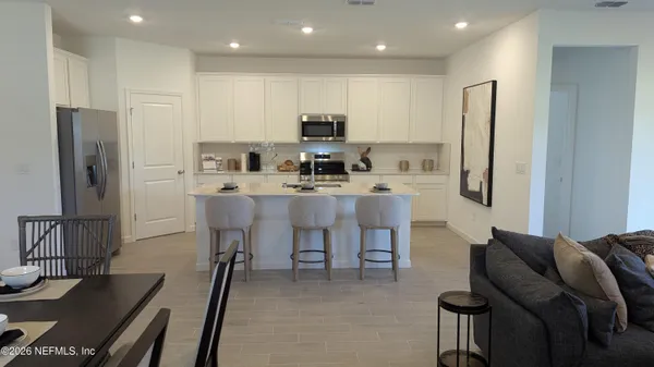 $2,500 | 15615 Thomas Crk Way, Jacksonville, FL 32218