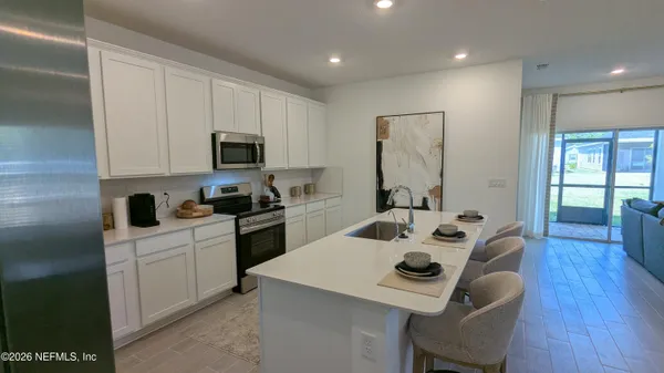 $2,500 | 15615 Thomas Crk Way, Jacksonville, FL 32218