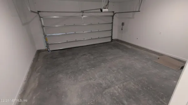 $2,500 | 15615 Thomas Crk Way, Jacksonville, FL 32218