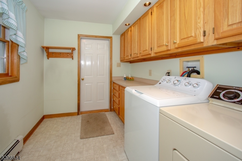171 Mt Salem Road Wantage, NJ 07461 - Photo 13 of 38 a utility room with dryer and washer