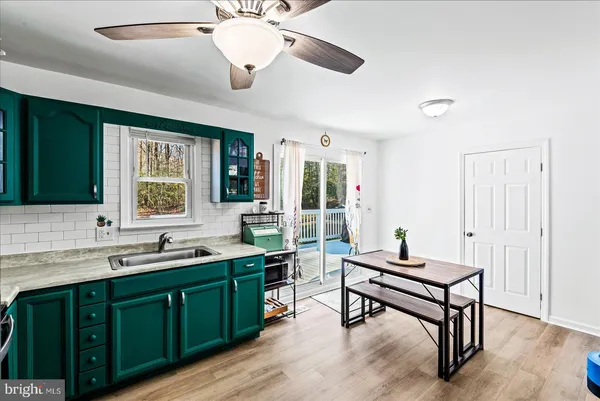 $209,000 | 432 Gardys Lane, Callao, VA 22435