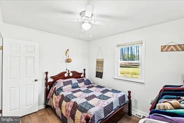 $209,000 | 432 Gardys Lane, Callao, VA 22435