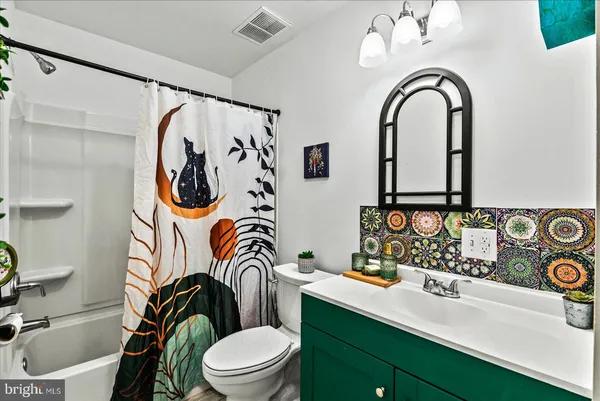 $209,000 | 432 Gardys Lane, Callao, VA 22435