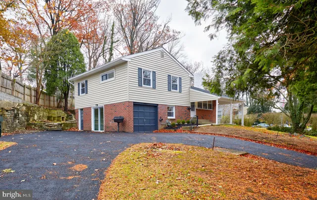 $495,000 | 42 Russell Road, Willow Grove, PA 19090