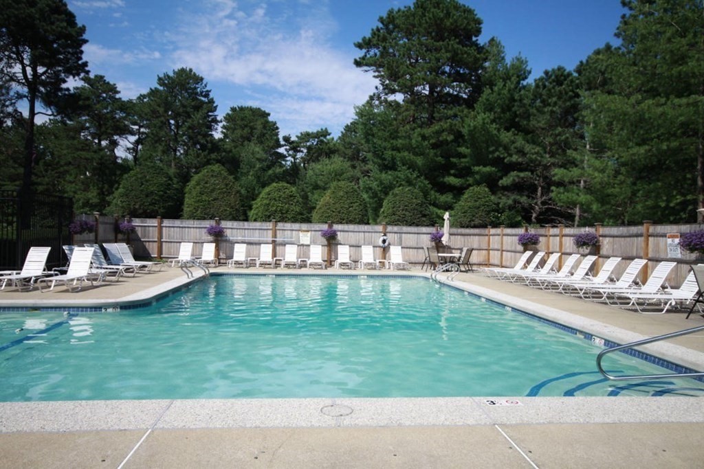 126 Shellback Way, Unit 126 Mashpee, MA 02649 - Photo 4 of 39 Gallery Image 4