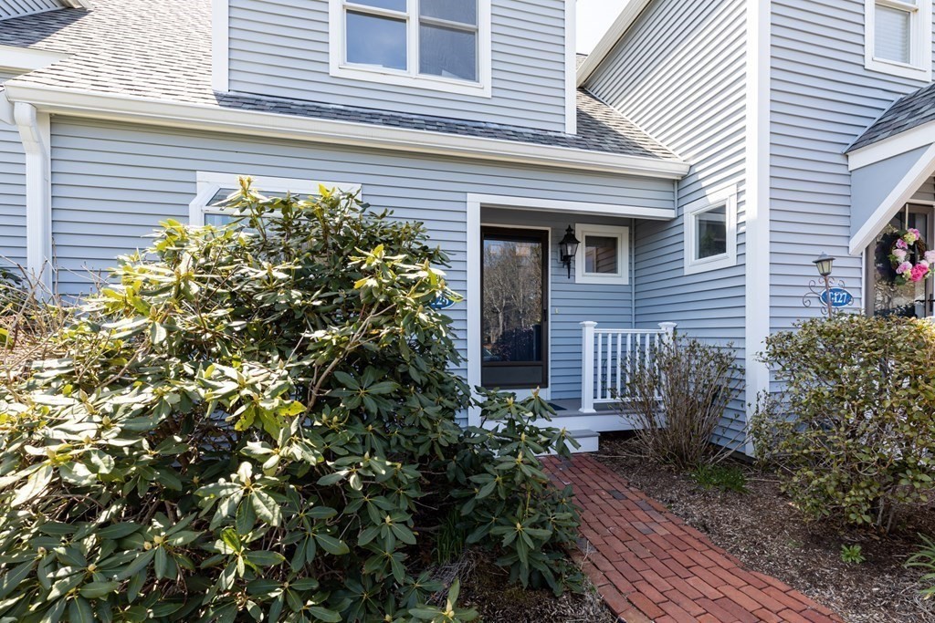 126 Shellback Way, Unit 126 Mashpee, MA 02649 - Photo 5 of 39 Gallery Image 5