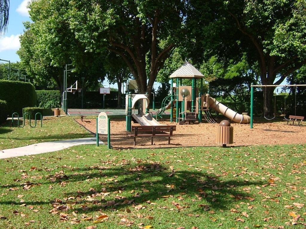 4890 Regency Court Boca Raton, FL 33434 - Photo 39 of 41 playground