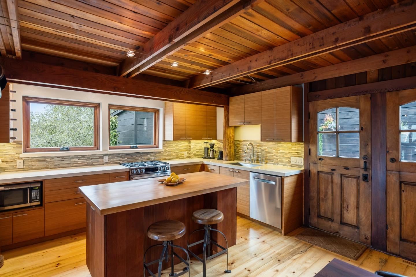 24312 San Juan Road Carmel, CA 93923 - Photo 4 of 47