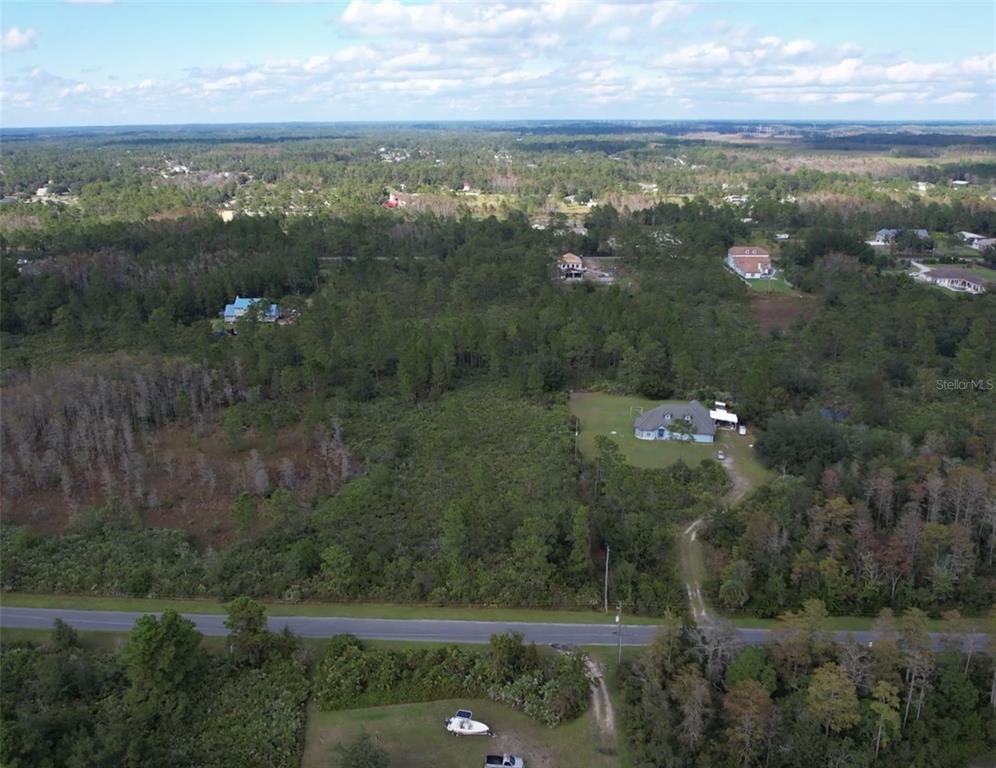 640 Sheldon Street Orlando, FL 32833 - Photo 1 of 4 a view of city and mountain