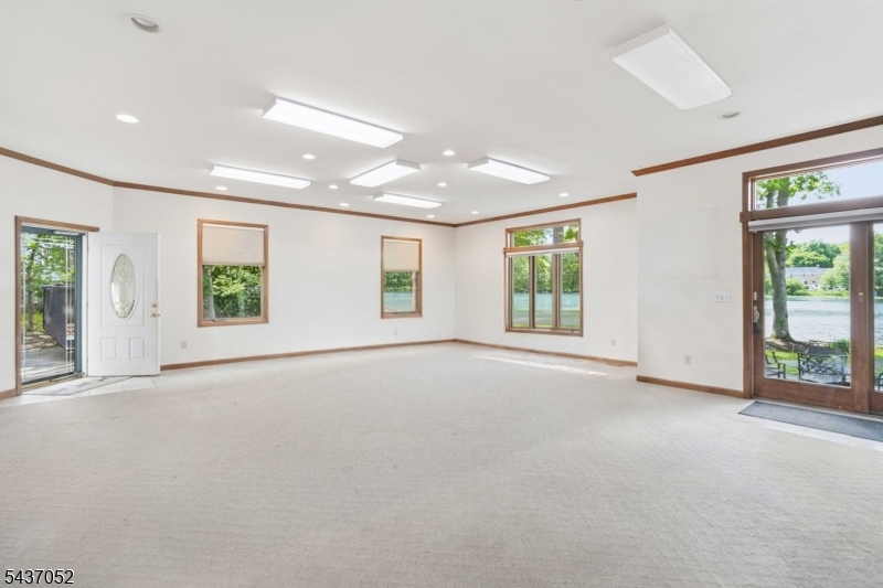 39 Meadowbrook Road Randolph, NJ 07869 - Photo 14 of 47