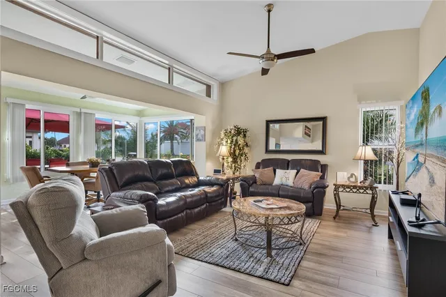 $349,999 | 11545 Cinnamon Cove Boulevard, Fort Myers, FL 33908