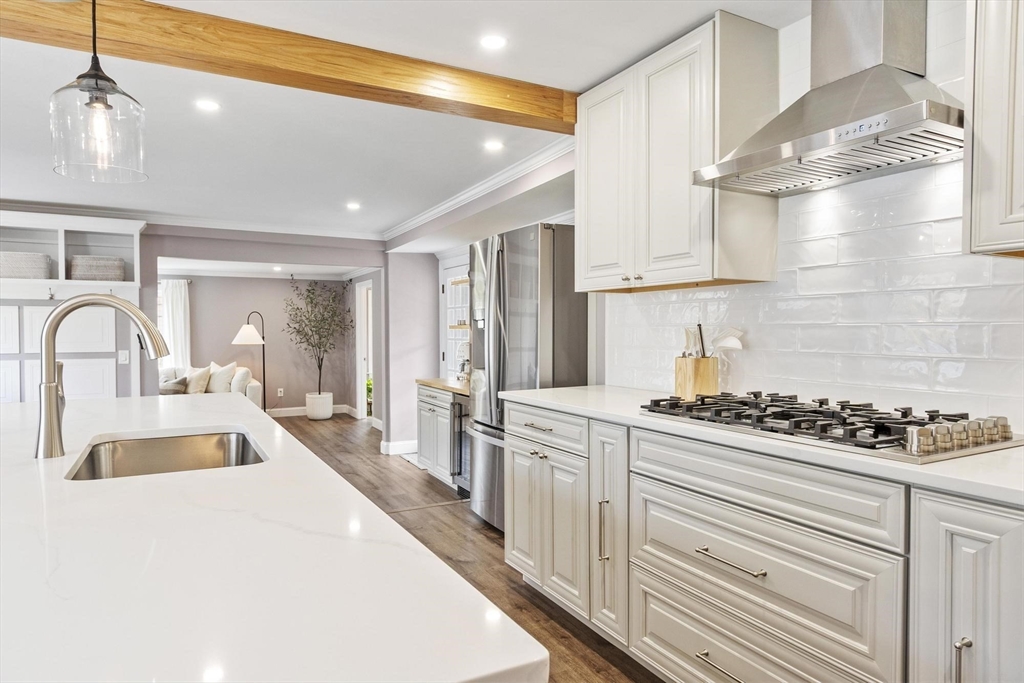 31 Manor Road Bolton, MA 01740 - Photo 11 of 42 Gallery Image 11