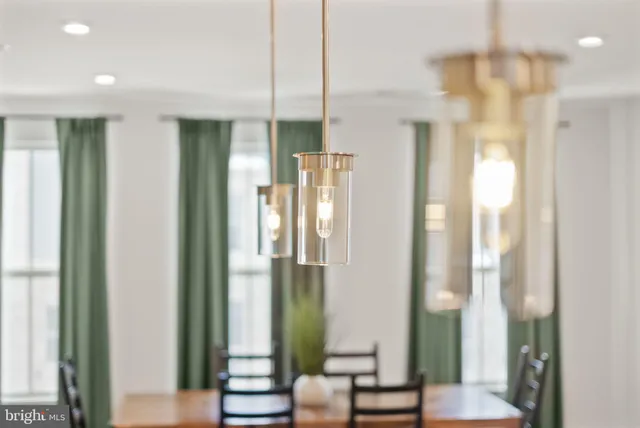 $639,000 | 24125 Newtonmore Terrace, Unit K, Sterling, VA 20166