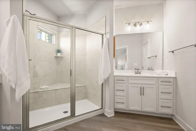 $639,000 | 24125 Newtonmore Terrace, Unit K, Sterling, VA 20166