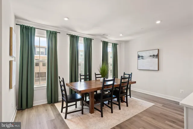 $639,000 | 24125 Newtonmore Terrace, Unit K, Sterling, VA 20166