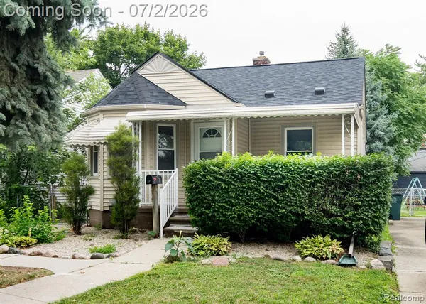$2,000 | 507 Spencer Street, Ferndale, MI 48220