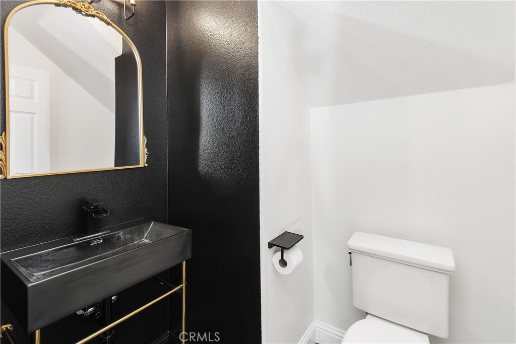 6371 Lionel Court Riverside, CA 92504 - Photo 19 of 39