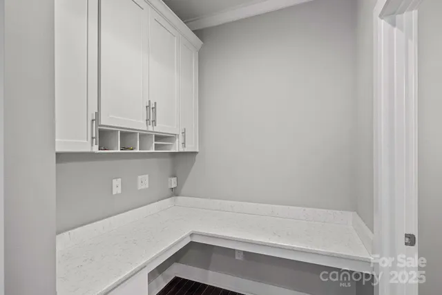 $690,000 | 1910 Seegars Place, Charlotte, NC 28204