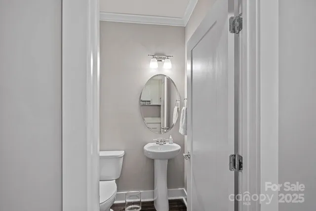 $690,000 | 1910 Seegars Place, Charlotte, NC 28204