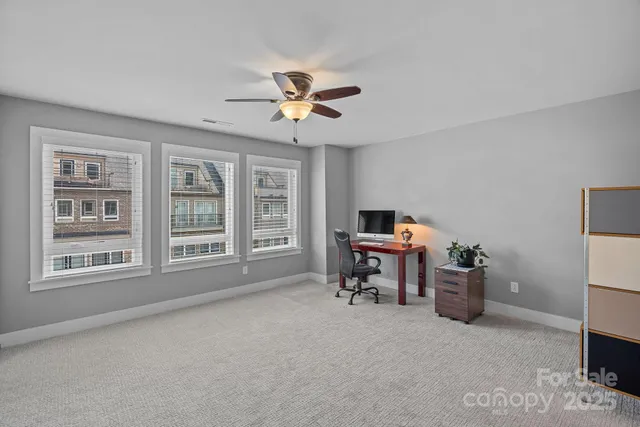 $690,000 | 1910 Seegars Place, Charlotte, NC 28204