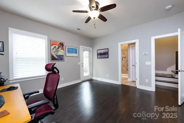 $690,000 | 1910 Seegars Place, Charlotte, NC 28204