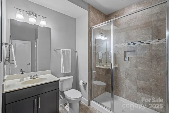 $690,000 | 1910 Seegars Place, Charlotte, NC 28204