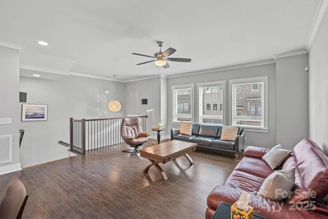 $690,000 | 1910 Seegars Place, Charlotte, NC 28204