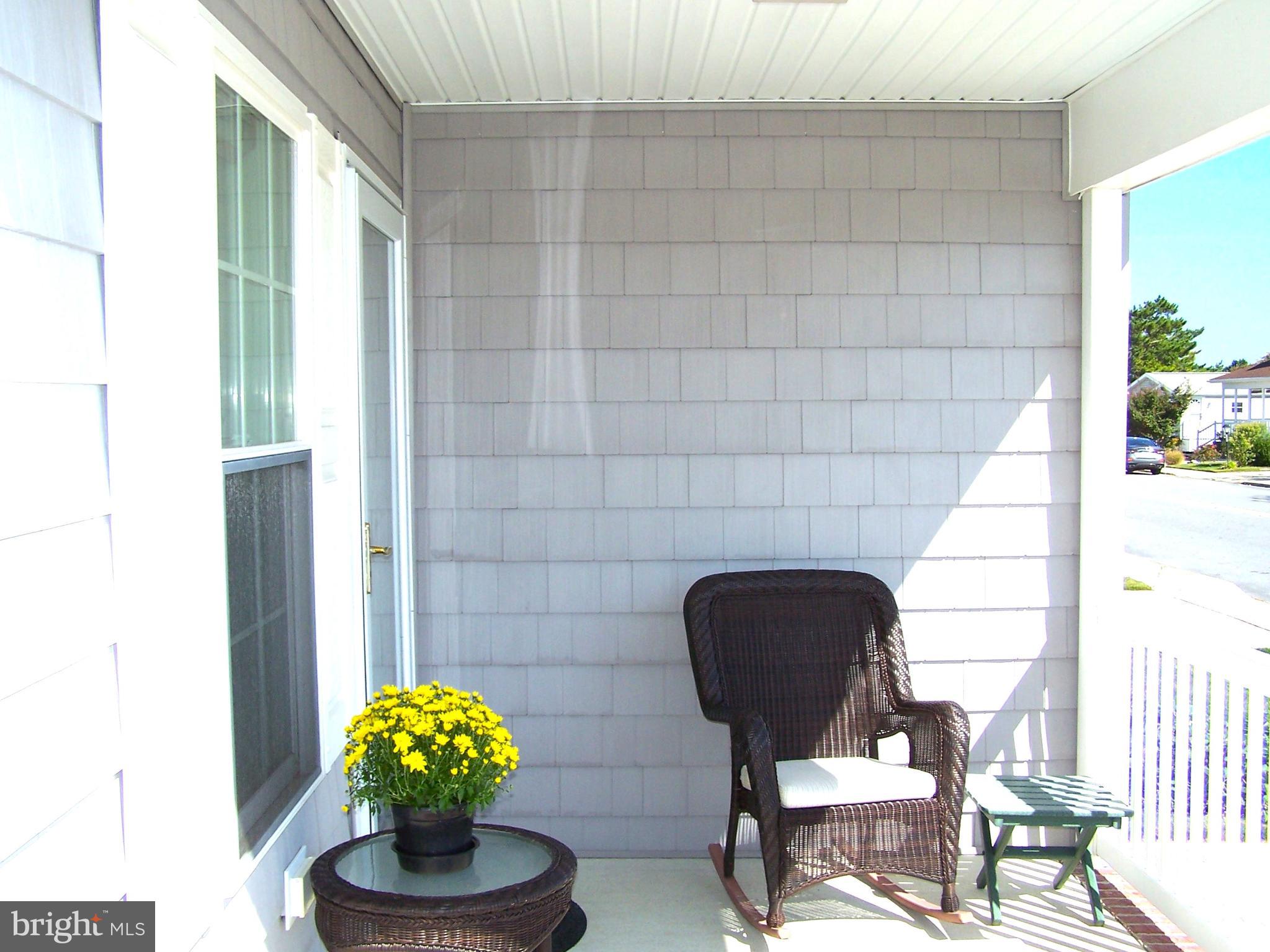191 Clamshell Road Ocean City, MD 21842 - Photo 4 of 28 Covered Front Porch