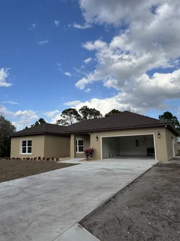 $465,000 | 3224 Northwest 27th Avenue, Okeechobee, FL 34972