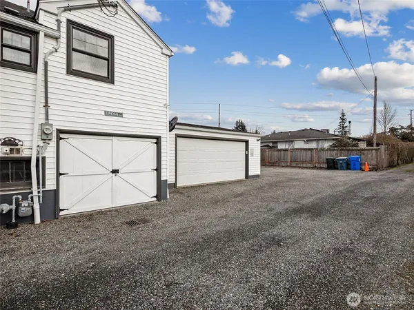 $749,950 | 437 Main Street, Buckley, WA 98321
