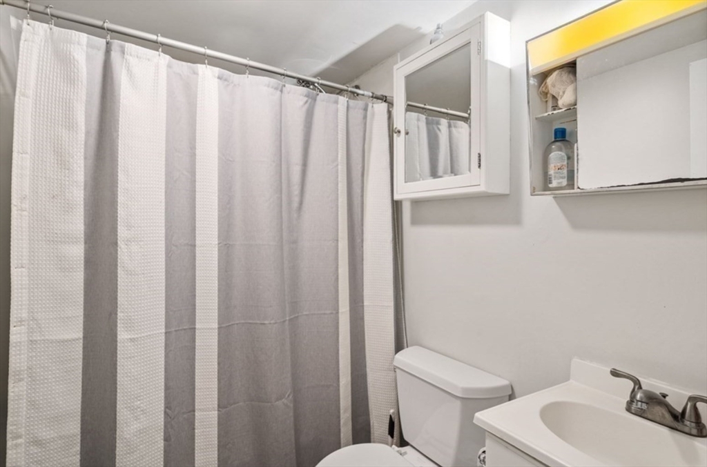 197 St Botolph Street, Unit 1 Boston, MA 02115 - Photo 15 of 17 Gallery Image 15