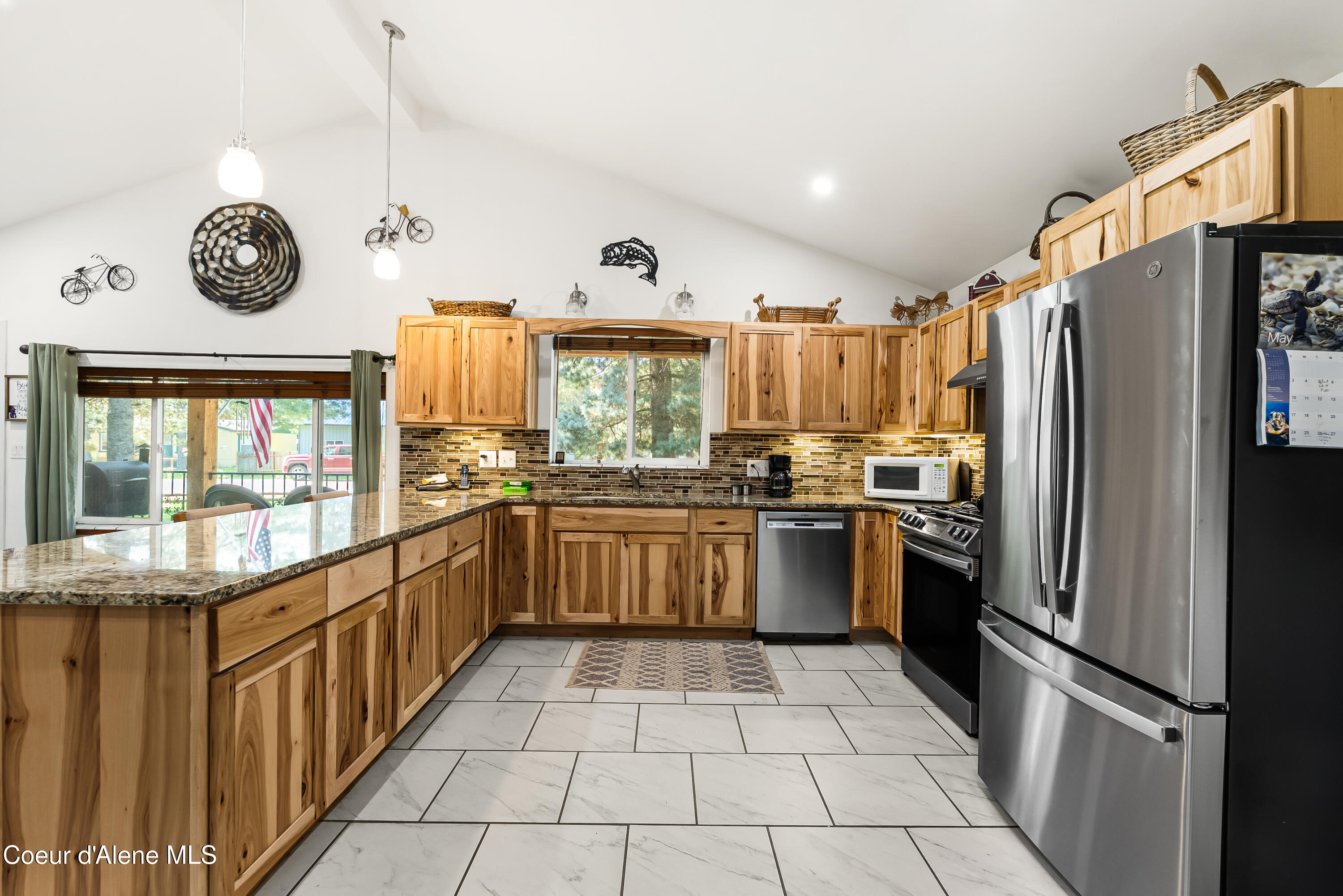 169 Shelby Road Laclede, ID 83841 - Photo 14 of 49 15