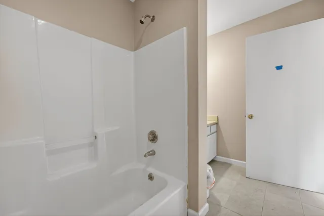 a bathroom with a bathtub