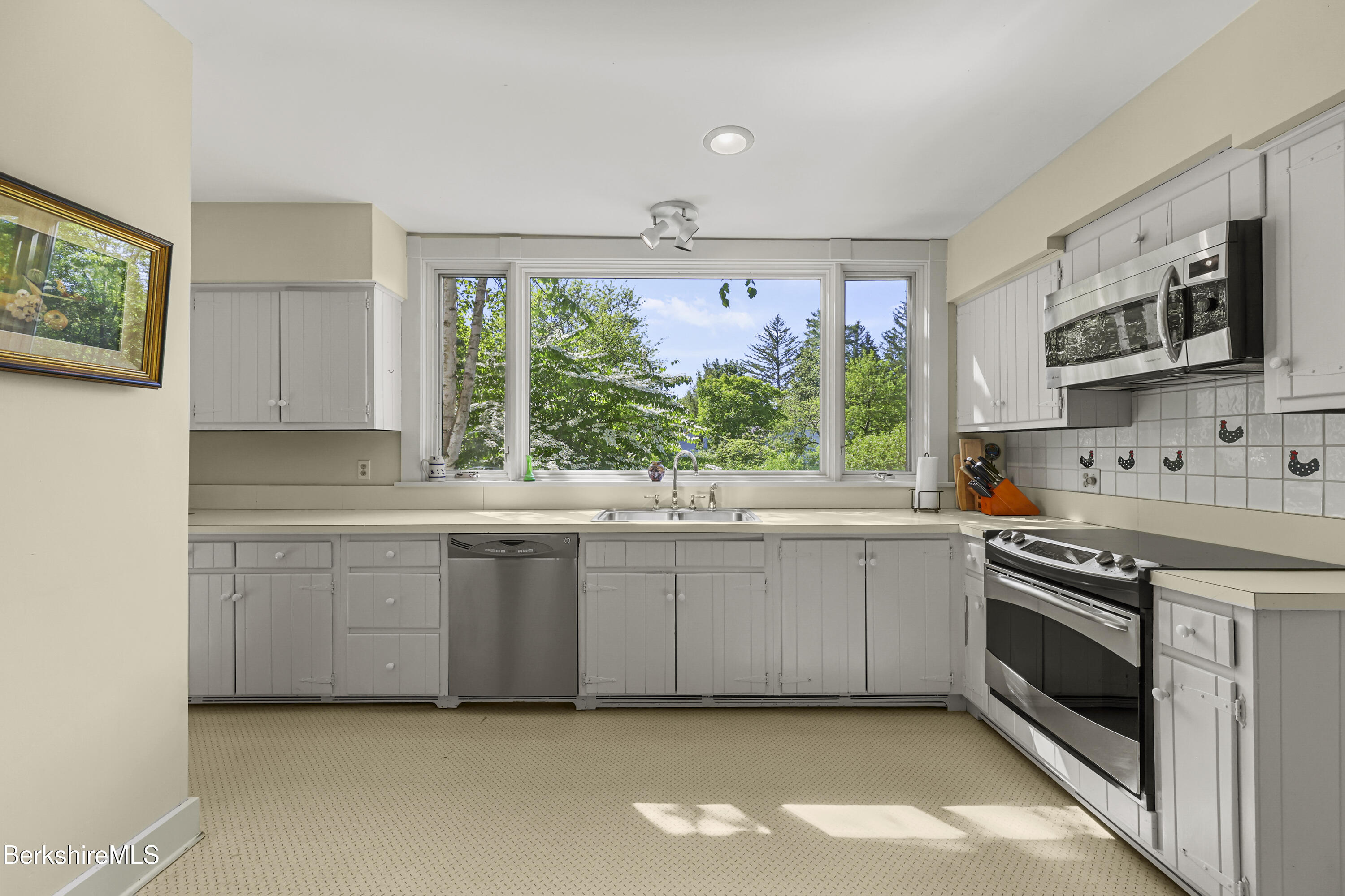 214 Gale Road Williamstown, MA 01267 - Photo 29 of 96 Kitchen overlooking grounds